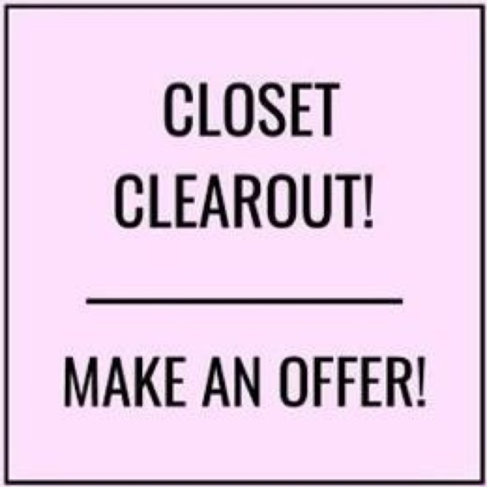 SPRING SALE 🌴 Make me an OFFER